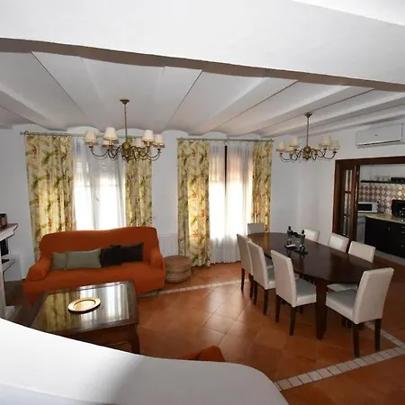 Almonaster La Real, Marques De Robledal Holiday home *