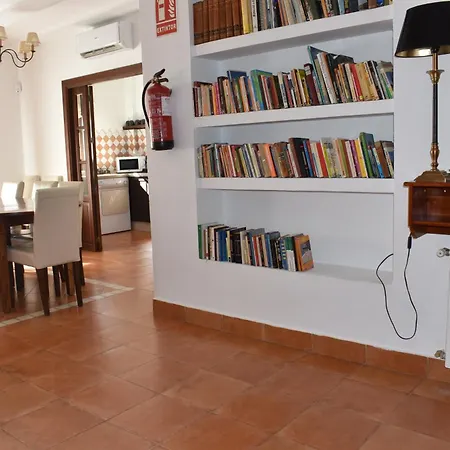 Almonaster La Real, Marques De Robledal Holiday home *